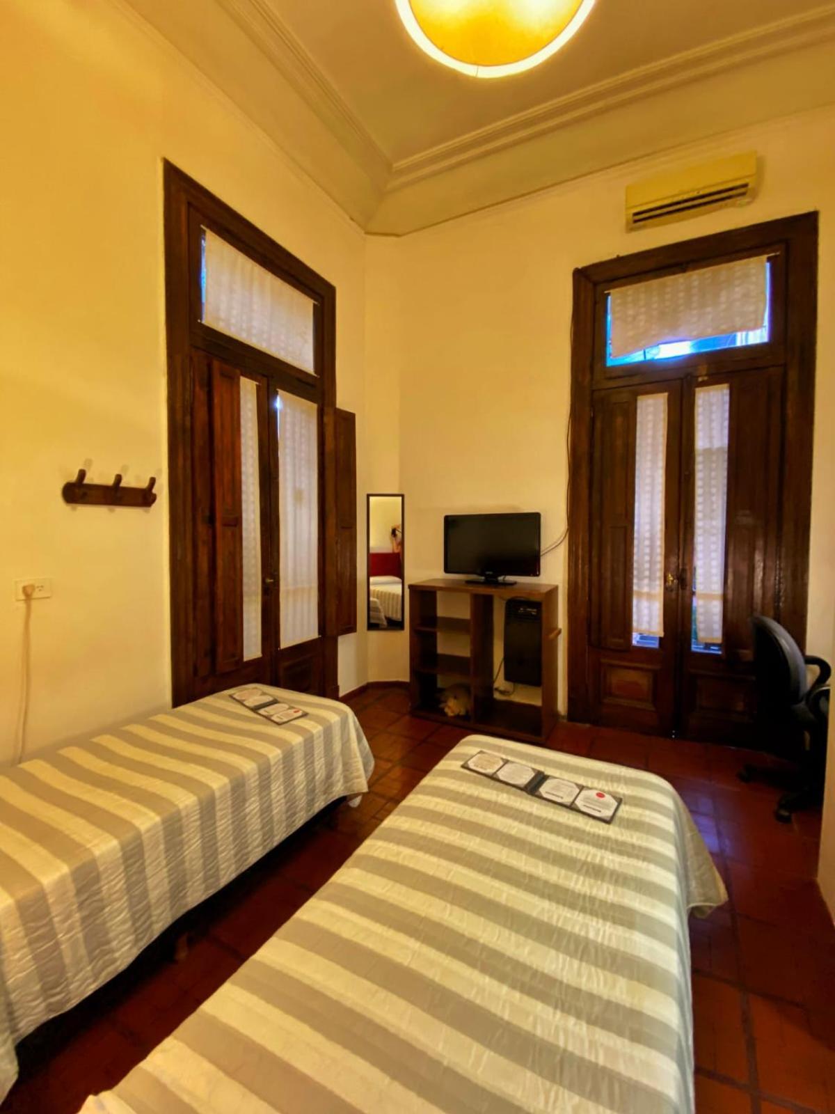 Viavia Bsas Guesthouse 324 Buenos Aires Kültér fotó